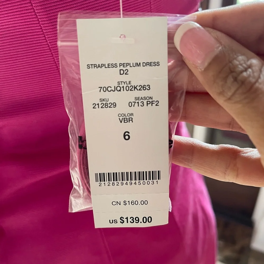 Bebe women’s Barbie Pink strapless peplum party cocktail dress size 6 NWT - Picture 7 of 7